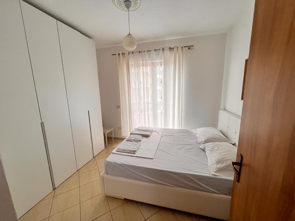 H&G Seaview Apartments Durrës Exteriör bild