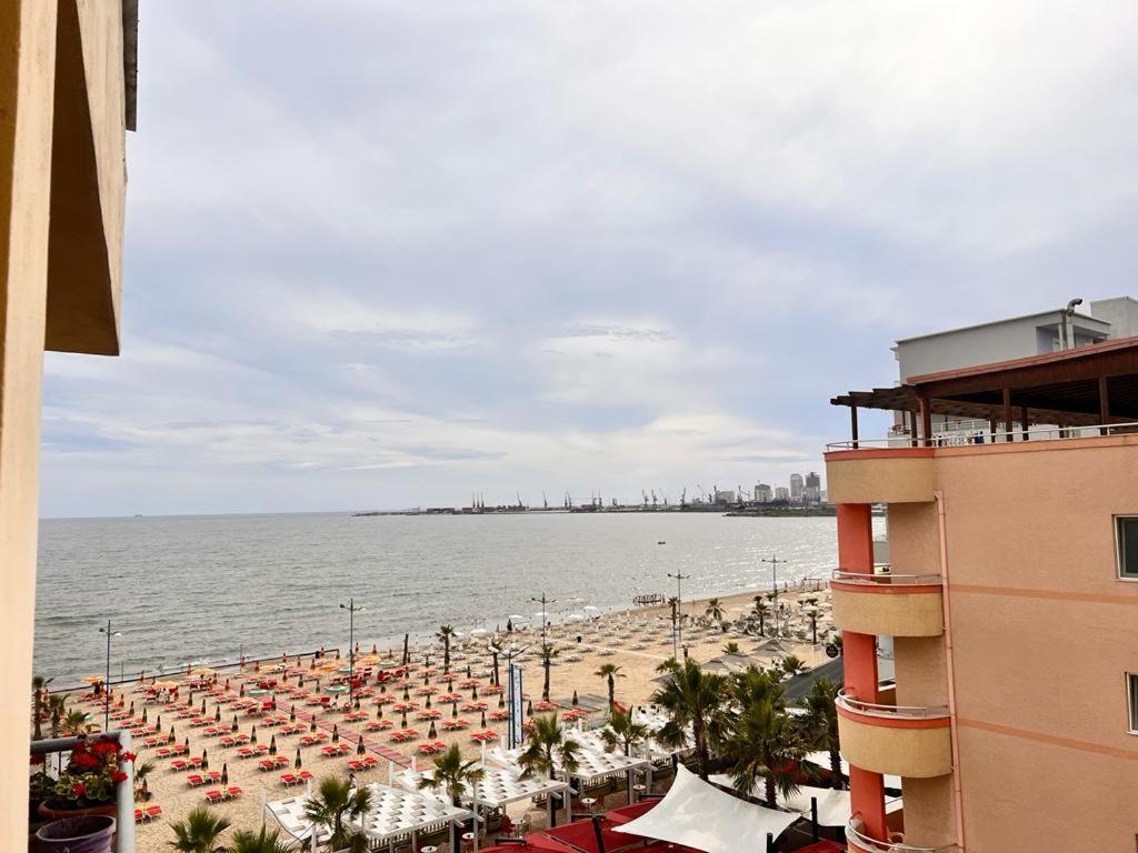 H&G Seaview Apartments Durrës Exteriör bild